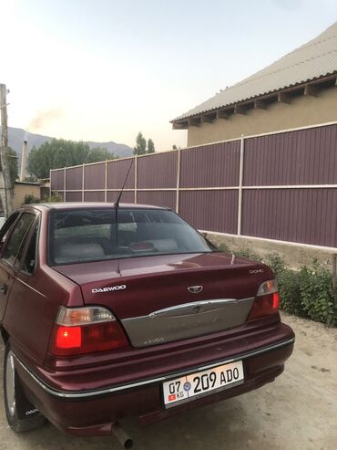 машину в рассрочку: Daewoo Nexia: 2007 г., 1.5 л, Механика, Бензин, Седан
