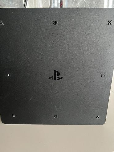 playstation controller: Игровая консоль Sony PlayStation 4 Slim (черная) - Форм‑фактор Slim — 4