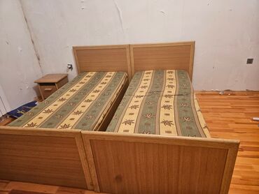 tek kravat gence: Односпальная кровать, С матрасом