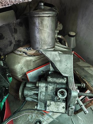 pump wedge: Гидроусилитель руля в сборе (насос ГУР с бачком и кронштейном) M119 — 1