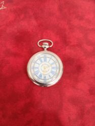 gümüş qaşıq: Qol saatı deyil, klassik cib saatı. Məhsul təsviri: - Korpus: parlaq