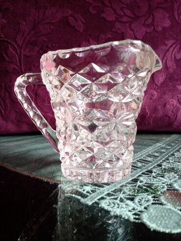 Čajnici: Bokalcic nov kristal,led kristal 70te. Visina. 10cm
