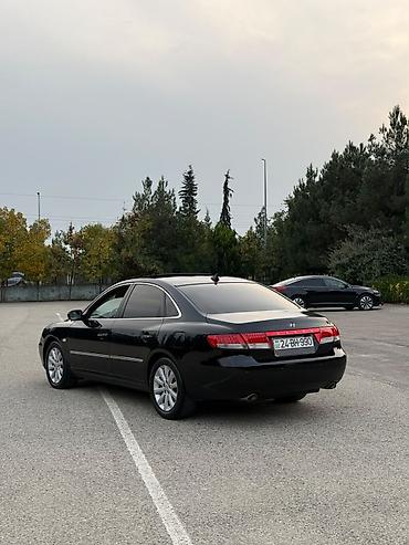 buggy satisi: Hyundai Azera – biznes-seqment sedan - Kuzov: qara rəng, 4 qapılı — 3