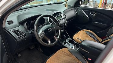 Hyundai: Hyundai ix35: 2 l | 2013 il Ofrouder/SUV — 17