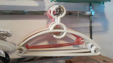 Asılqanlar: Hər nov asilqanlarimiz var qiymetler vewilkalara gore deyiwir — 26