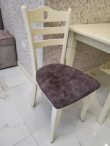 islenmis masa: Mətbəx üçün, İşlənmiş, Açılmayan, Dördbucaq masa, 2 stul — 2