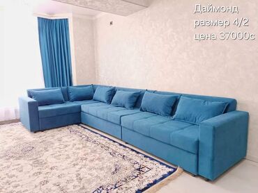 Угловые диваны: Угловой диван, C подушками, Трехместный — 13