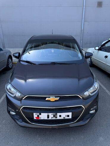 авто сатып алуу: Chevrolet Spark: 2016 г., 0.9 л, Автоматтык, Бензин, Хетчбек