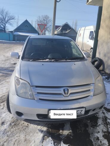 Toyota: Toyota ist: 2004 г., 1.3 л, Автомат, Бензин, Хэтчбэк