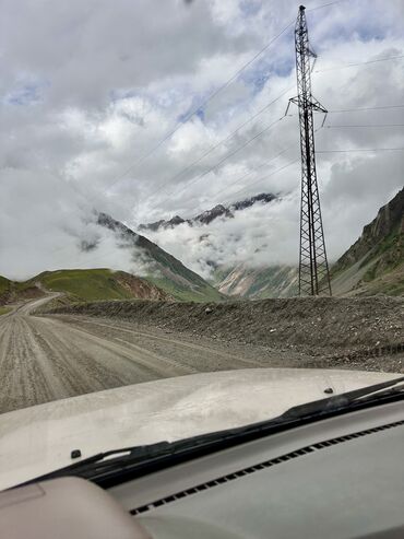 Трансфер, пассажирские перевозки: По региону Такси, легковое авто | 6 мест — 3