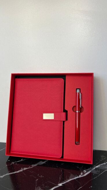 Qələmlər: Qələm, qutu,yazı daxil 25AZN.balaca qutuda 20 AZN.catdirilma -da lalafo.az — 18 Qələmlər: Qələm, qutu,yazı daxil 25AZN.balaca qutuda 20 AZN.catdirilma — 18