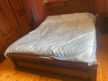 en gozel ev qapilari: Klassik üslubda tam yataq otağı dəsti - Material: massiv ağac və — 1