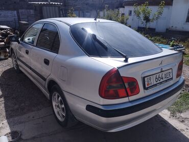 машина жугил: Mitsubishi Carisma: 2003 г., 1.6 л, Механика, Бензин, Хэтчбэк