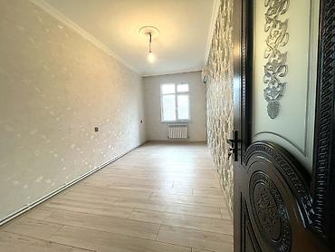 gence satilan evler: Bakı, Yasamal, 2 otaqlı, Köhnə tikili, m. İnşaatçılar, 55 kv. m — 1