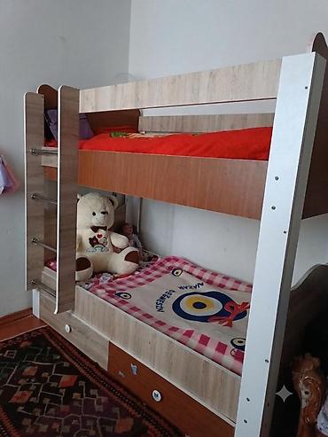 usaq çarpayisi: Matrasları yoxdur.Ölçüsü 1.90 x 0.90
Ünvan:3-cü Alatava — 2