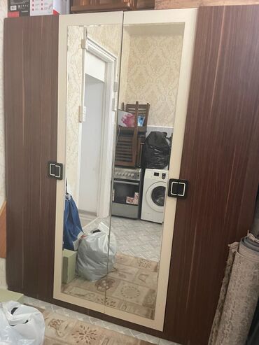 chow chow qiymeti: İşlənmiş, Açılan, Qarderob, paltar dolabı