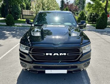 пикап авто: RAM 1500 LARAMIE black edition 5.7 hemi 4х4 Автомобиль в идеальном