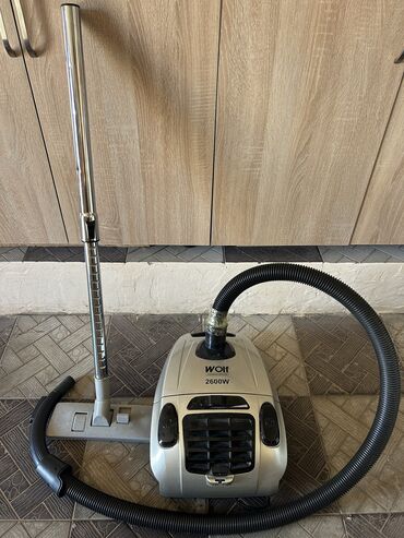 Пылесосы для авто: Пылесос для авто, Б/у, Black & Decker, Аккумуляторный, Тип уборки: Сухая, Германия, Бесплатная доставка, Платная доставка