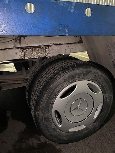 эвакуатр: Эвакуатор, Mercedes-Benz, 1999 г., Ломаная — 4