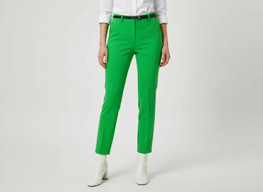 aplikacja z tanimi ubraniami: Material trousers for women, size XS