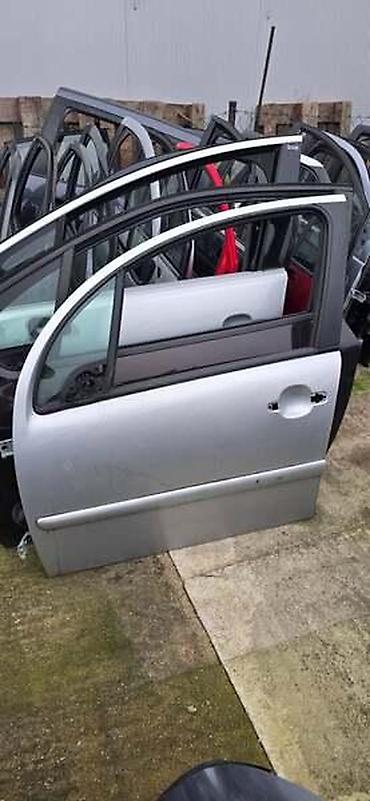 pragovi za auto: VOZACEVA VRATA SIVA ZA CITROEN C3 OD 2002. DO 2009. GOD. | Vozaceva — 2