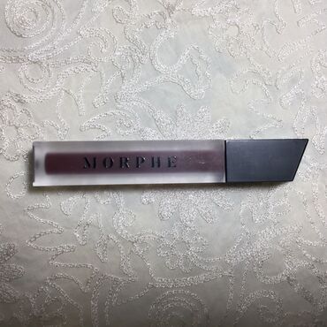 Помада от MORPHE. Подруга из штатов привезла в подарок) цвет слишком