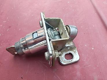 Auto delovi: Brava gepek vrata Lada 2121 Niva 1.6, Lada 2104 Karavan br.2. Polovno — 16