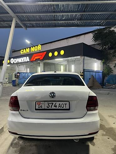 bwb e34: Volkswagen Polo: 2019 г., Седан — 4