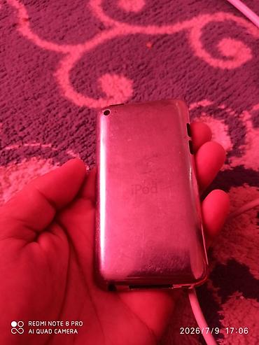 ipod mp3: Apple iPod touch (4‑го поколения) - Цвет: черный фронт, полированная — 2