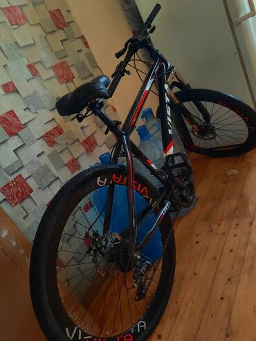 velosipetlərin qiyməti: Yeni Şəhər velosipedi Vista, 26", sürətlərin sayı: 7, Ödənişli çatdırılma, Ünvandan götürmə