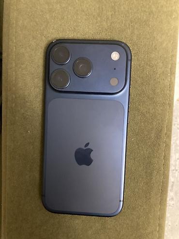 iphone 9 pro: IPhone 17 Pro в цвете Blue с объемом памяти 256 ГБ. Смартфон работает — 2