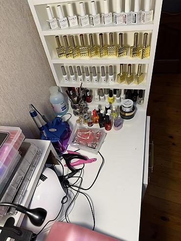 eynək qabı: Manikür masa dəsti və peşəkar avadanlıqlar Komplekt tərkibi: - Ağ — 3