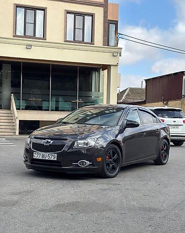 damas masin: Chevrolet Cruze sedan - Kuzov: sedan, qara rəng - Mühərrik: benzin - — 1
