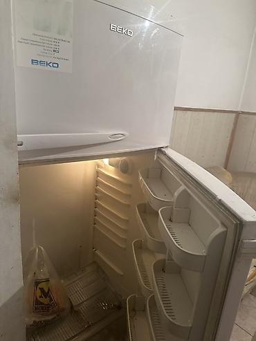 мерс 2 куб: Холодильник BEKO RDP 6800, двухкамерный, верхняя морозильная камера — 4