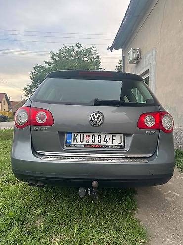 Volkswagen: Volkswagen Passat Variant 2.0 TDI - Karoserija: karavan (Variant) - — 3