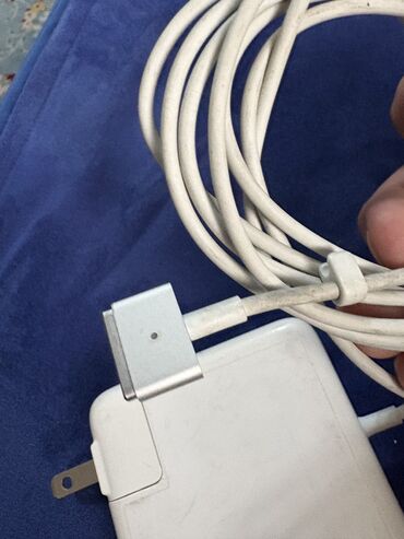 mac safe: Продаю зарядку MagSafe 2 для MacBook. Совместимость ищите в интернете