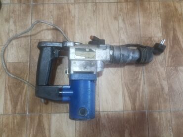 Lampalar: Perforator Bosch 1800 vat direl perforator qayka açan Diqqət