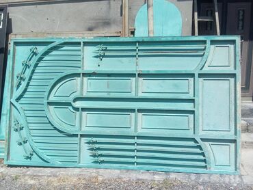 işlenmiş darvaza: Darvazalar, Həyət üçün, İşlənmiş, Ünvandan götürmə