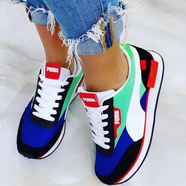Patike: Puma patike

Novo
Brojevi 36 do 41

fb Moja Kupovina 1 — 9