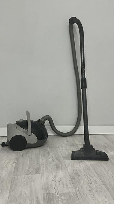 утюг philips easyspeed: Пылесос цилиндрического типа с мешковым/контейнерным сбором пыли. - — 1