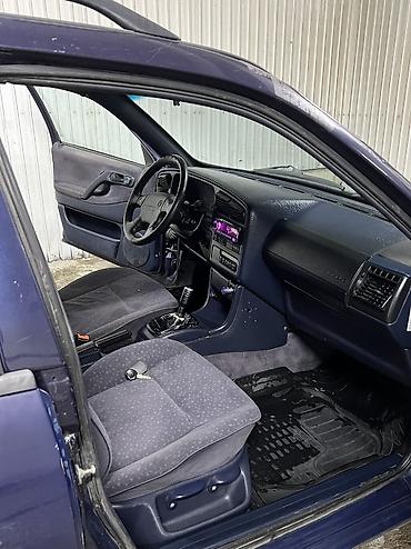 ваз 2121 пикап: Volkswagen Passat: 1994 г., 2 л, Механика, Бензин, Универсал — 7