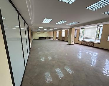 Коммерциялык кыймылсыз мүлктү сатуу: 🏢 ПРОДАЁТСЯ КОММЕРЧЕСКОЕ ПОМЕЩЕНИЕ В САМОМ ЦЕНТРЕ БИШКЕКА 📍 — 3