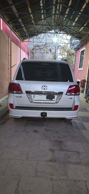 Toyota: Toyota Land Cruiser: 4 l | 2010 il Ofrouder/SUV — 3