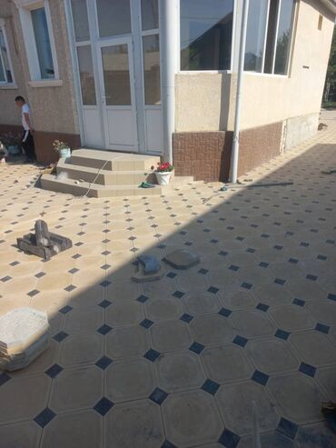 Бордюры: Бордюр, Гарантия, Бесплатный выезд, Бесплатная доставка at lalafo.kg — 12 Бордюры: Бордюр, Гарантия, Бесплатный выезд, Бесплатная доставка — 12