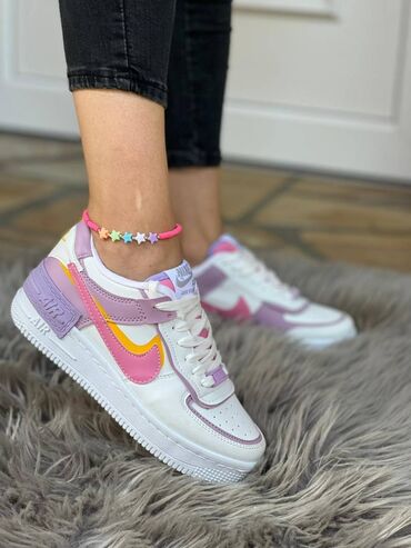 nike air force 1 zenske: 41