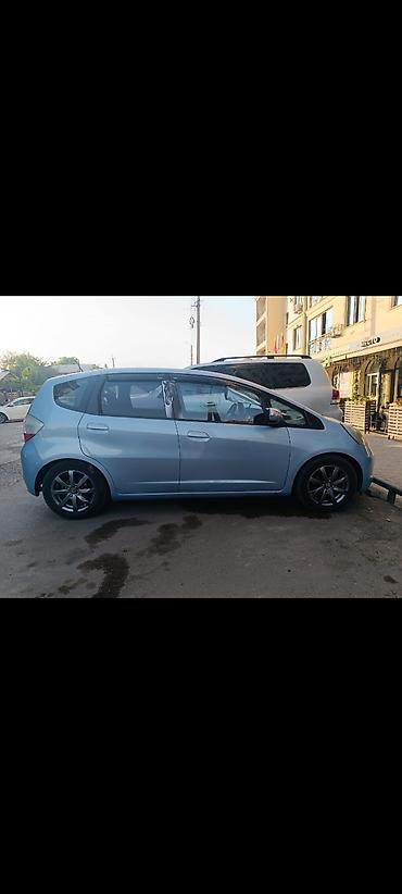 bruce 2r: Honda Jazz: 2009 г., 1.3 л, Робот, Бензин, Хэтчбэк — 6