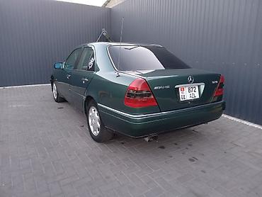1995: Mercedes-Benz C-Class: 1995 г. — 9