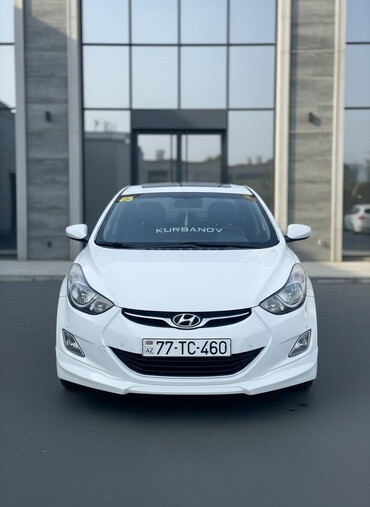 Hyundai: Hyundai Elantra: 1.8 l | 2011 il Sedan — 2
