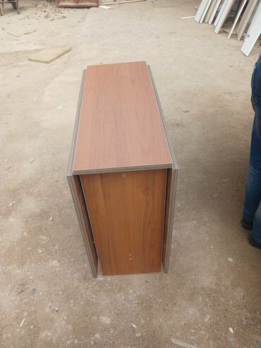 Masalar: Yeni, Açılan, Kvadrat masa — 4