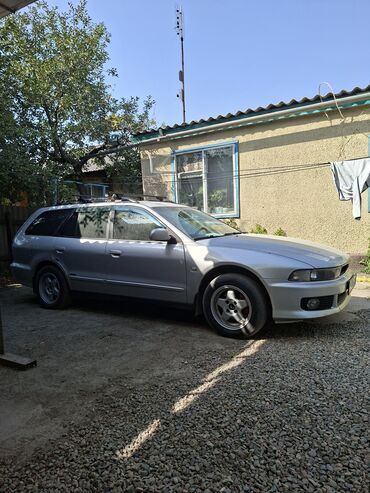 дом меняю: Mitsubishi Galant: 2003 г., 0.2 л, Механика, Бензин, Универсал